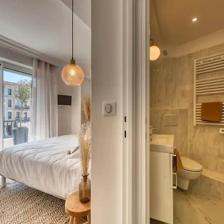 F2 Refait A Neuf Balcon Centre-ville Proche *